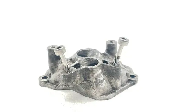 BMW 7 G11 G12 other engine part 861168602 8611686