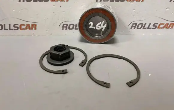 Ford Mondeo MK I Front wheel bearing hub 713678050