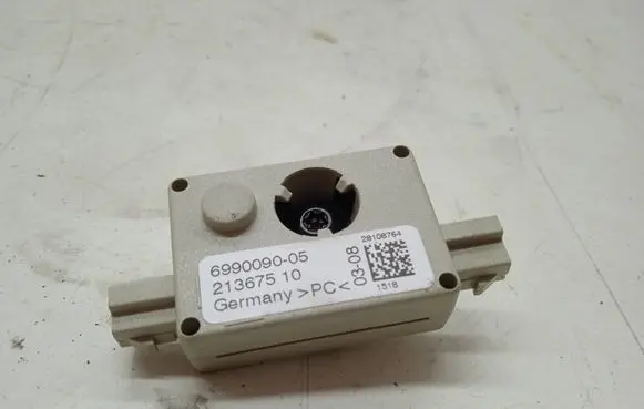 BMW 3 E92 E93 Antenna control unit 699009005