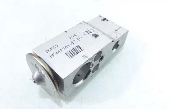 Honda CR-V Air conditioning (A/C) expansion valve MF445004130