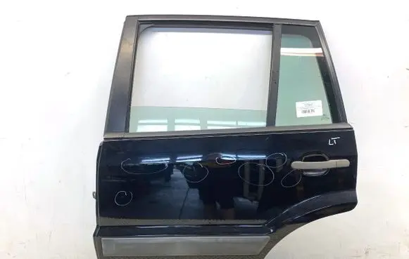 Ford Fusion Rear door