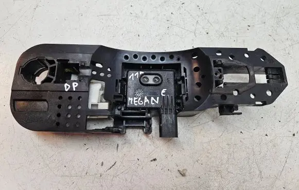 Renault Megane III Front door exterior handle/bracket 806060042R