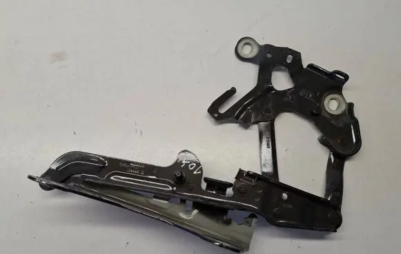 BMW 5 G60 G61 Engine bonnet/hood hinges 9464339