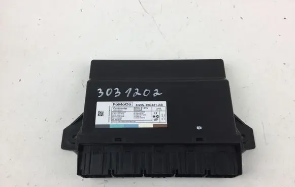 Jaguar XF Keyless (KESSY) go control unit/module 8G9N19G481AB