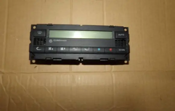 Volkswagen Golf IV Central console control unit 