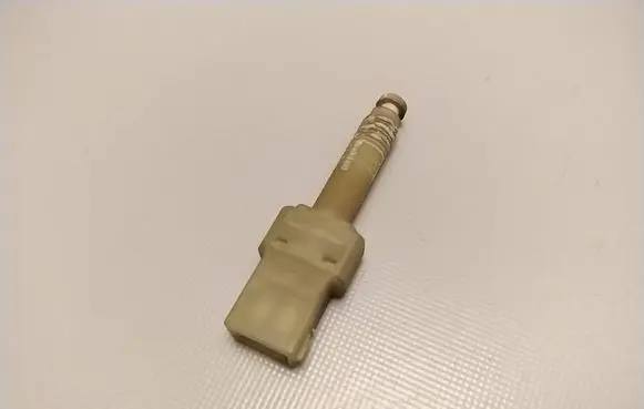 Audi 80 90 S2 B4 Reversing light switch sensor 443945515