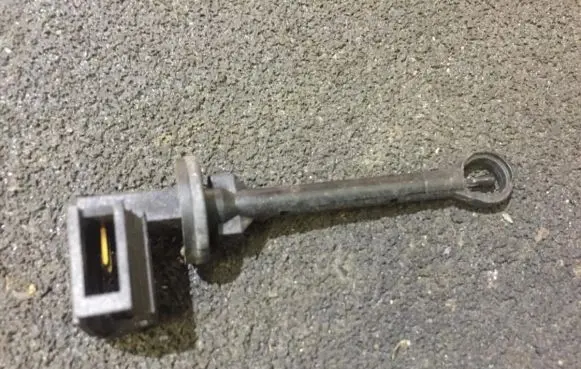 Audi A8 S8 D3 4E Interior temperature sensor 4e0907543