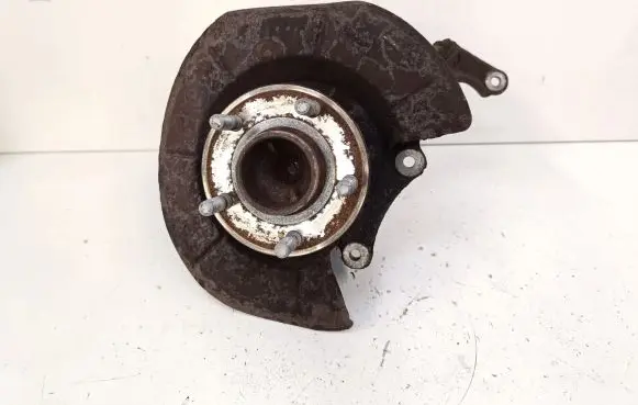 Ford Kuga II Rear wheel hub