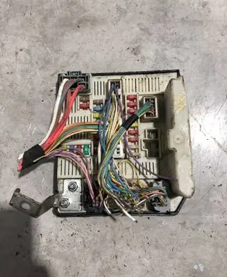 Renault Megane II Fuse module 8200455424J