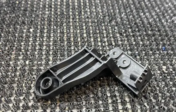 Volvo V40 Radiator support slam panel bracket 31325044