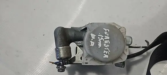Subaru Forester SJ Front seatbelt 7T7310P 507562 0641153