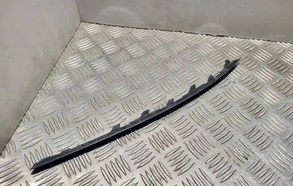 Volkswagen PASSAT B8 Front bumper splitter molding 3G0854321