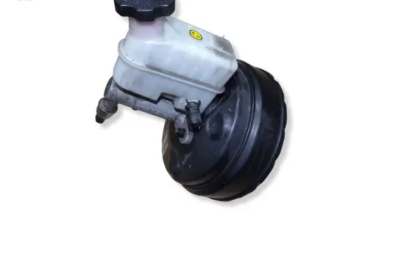 Hyundai Tucson JM Brake booster 585002E550