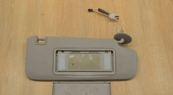 Chevrolet Cruze Sun visor