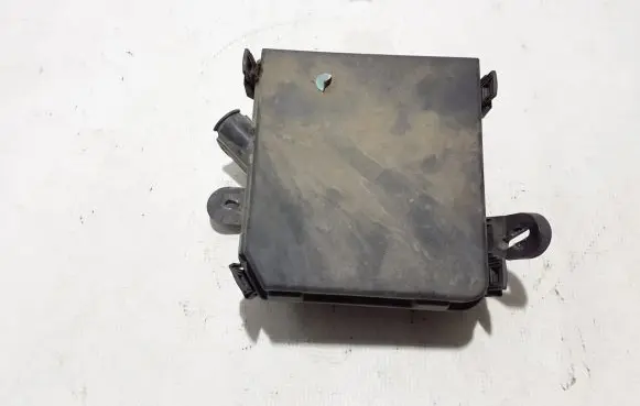 Nissan Pulsar Fuse box set 284B83ZL3A