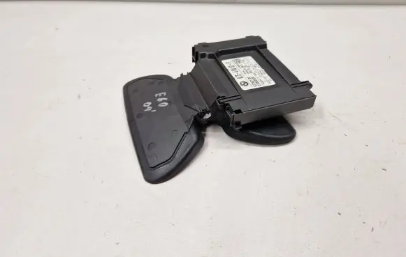 BMW 5 E60 E61 Alarm control unit/module 6948182