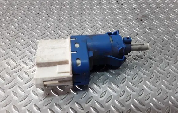 Ford C-MAX I Brake pedal sensor switch 3M5T9C872AC