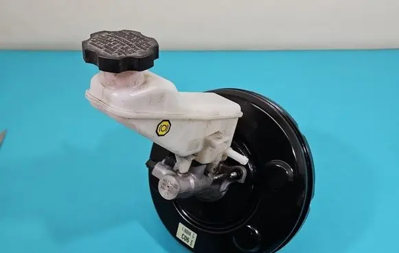 Hyundai Elantra VI Brake booster IMPRK1519630