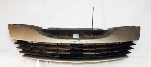 Renault Laguna II Front grill 42137