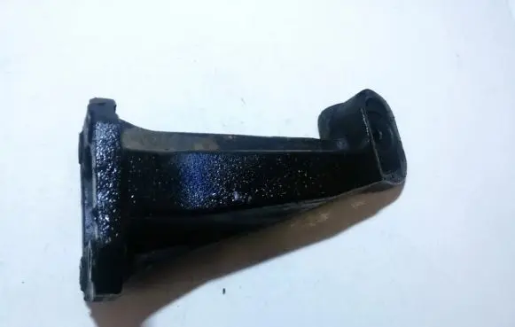 BMW X5 E53 Engine mounting bracket 6761564
