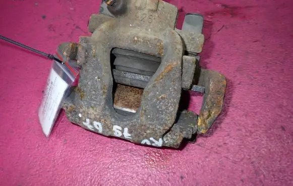 Dacia Sandero Front brake caliper