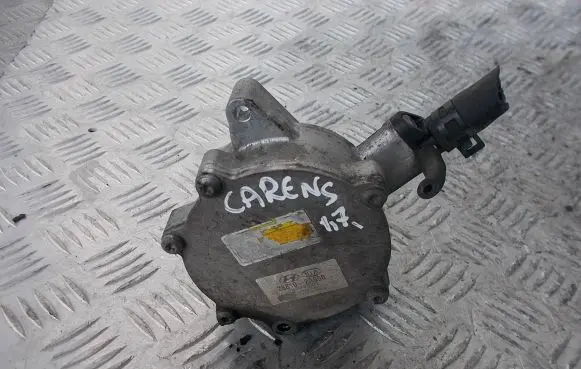 KIA Carens III Vacuum pump 288102A650 15L10072062