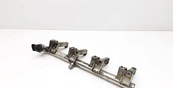 Volvo V60 Fuel main line pipe 0261555065 BM5G9H487CA