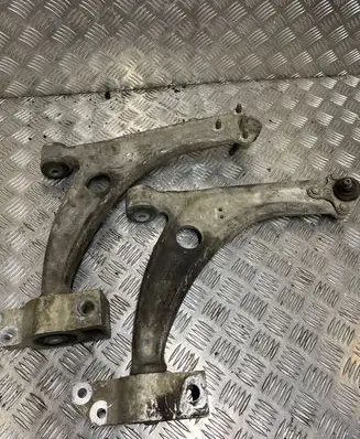 Front lower control arm/wishbone
