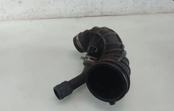 Citroen Nemo Turbo air intake inlet pipe/hose 