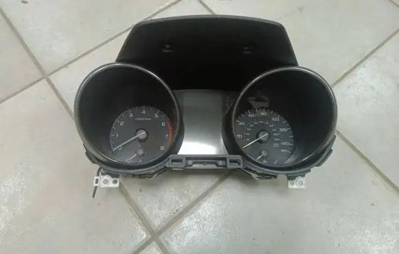 Subaru Legacy Speedometer (instrument cluster) 85013AL30A