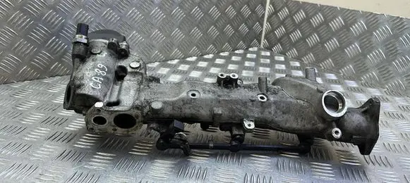 Mercedes-Benz E W212 Intake manifold LF00052