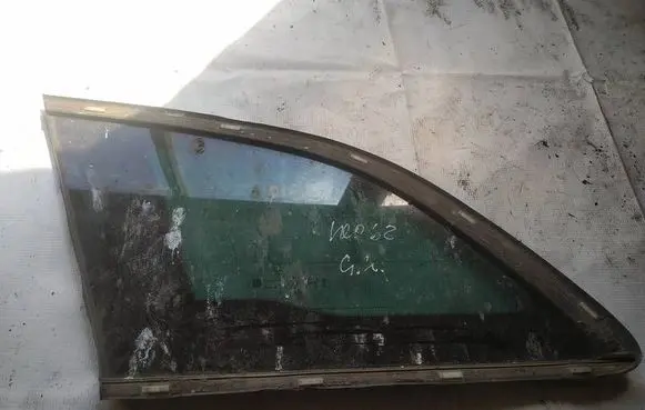 Opel Insignia A Rear side window