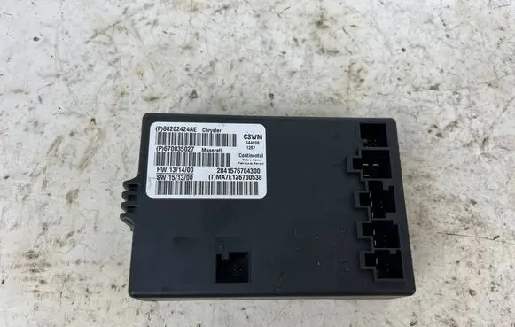 Maserati Ghibli Seat control module 68202424AE 670035027