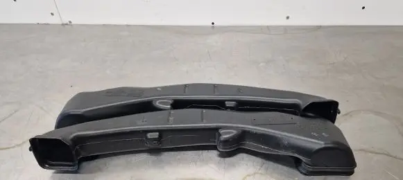 Mercedes-Benz GLC C253 Cabin air duct channel A2058310600 A2058310201