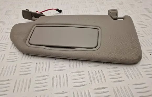 Volvo V70 Sun visor 