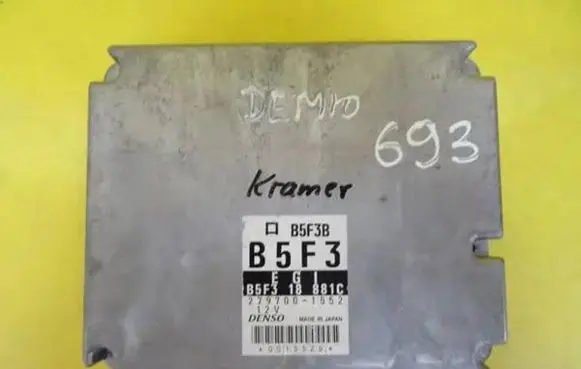 Mazda Demio Engine control unit/module 279700-1552 2797001552