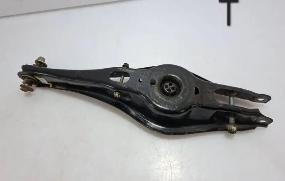 Volkswagen Tiguan Rear control arm 3Q0505311D