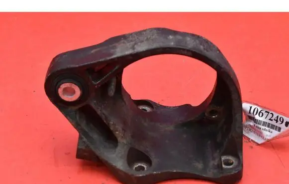 Volvo V60 Engine mount vacuum valve 31401326