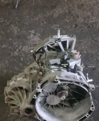 Ford Transit Manual 6 speed gearbox 8C1R7002DG