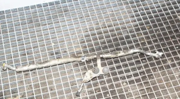 BMW 6 E63 E64 Air conditioning (A/C) pipe/hose
