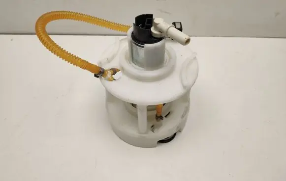 Mercedes-Benz CL C216 In-tank fuel pump
