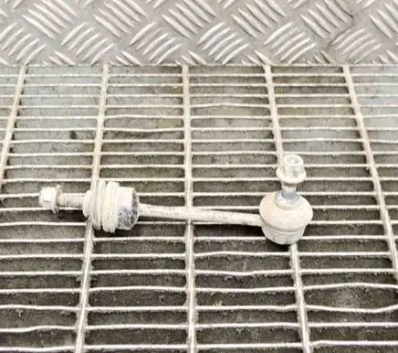 Tesla Model S Rear anti-roll bar/stabilizer link 
