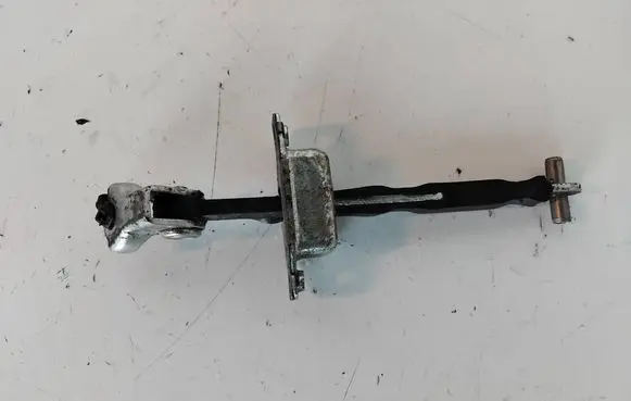 Suzuki SX4 Front door check strap stopper 