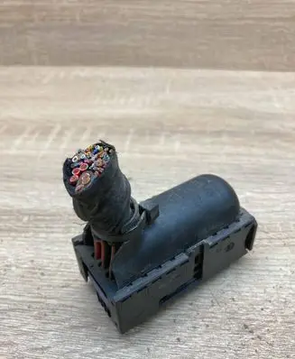 Volkswagen Polo IV 9N3 Plug wire 3C0906385
