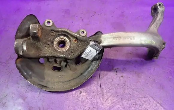 Audi A8 S8 D3 4E Front wheel hub spindle knuckle 4E0257N