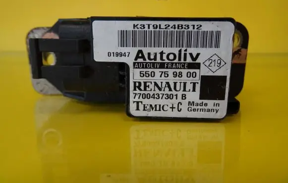 Renault Scenic I Airbag deployment crash/impact sensor 7700437301B