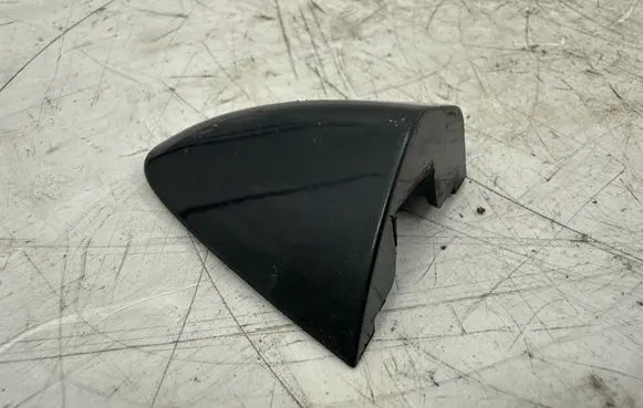 Volkswagen PASSAT B6 Loading door cover/cap 3C0837879