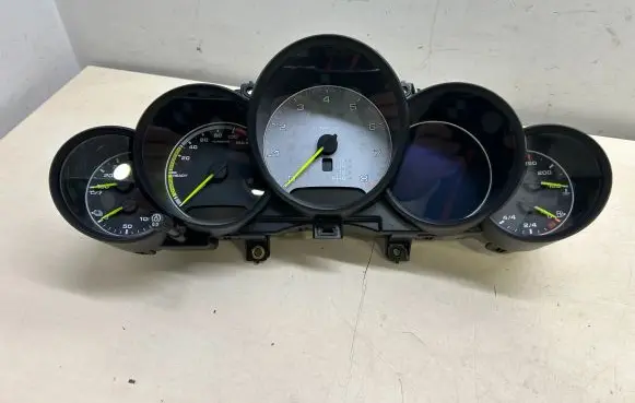 Porsche Cayenne (92A) Speedometer (instrument cluster) 7P5920953L