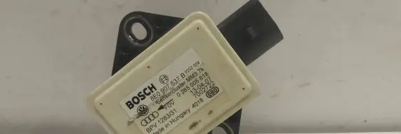 Audi A6 S6 C6 4F ESP acceleration yaw rate sensor 8E0907637B 0265005618 7002722