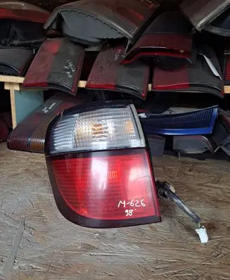 Mazda 626 Rear/tail lights R2265